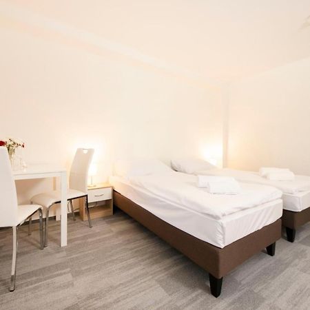 Hotel Blue Apartment 브라티슬라바 외부 사진